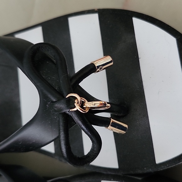 Kate Spade Rhett Black & White Wedge Flip Flops Size 6 - Picture 5 of 14